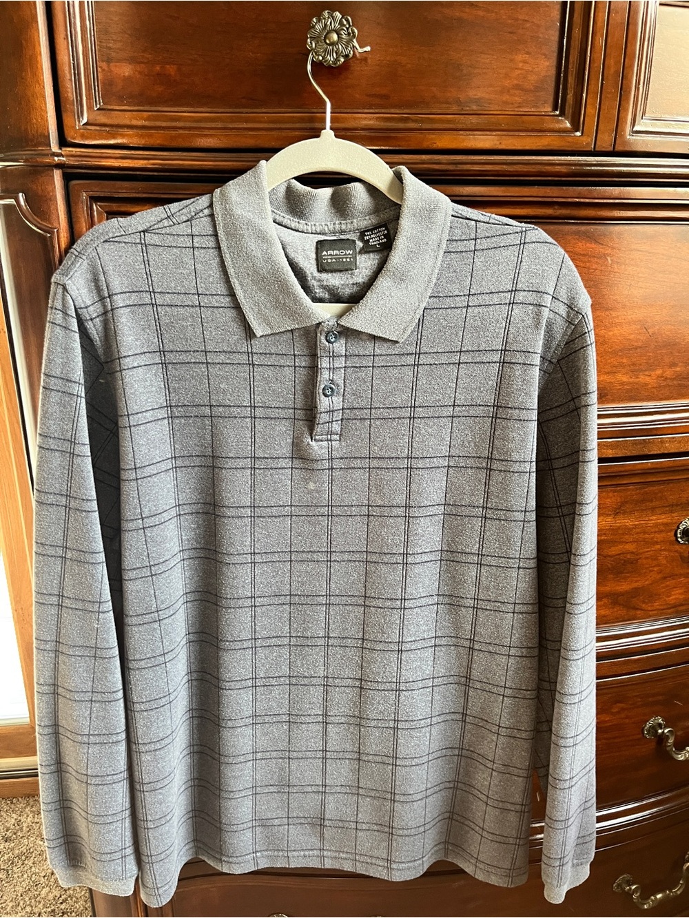 Arrow Men’s Gray Windowpane Long-Sleeve Polo